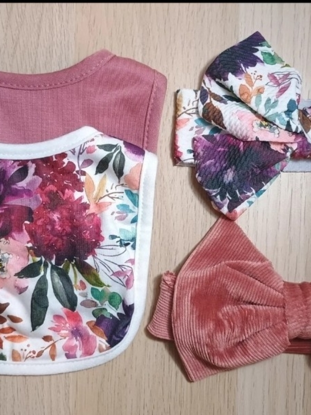 Dusty Rose Floral Baby Bib and Bow Set - Kids Accessories